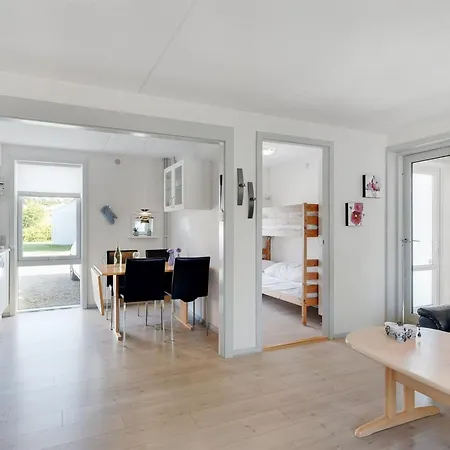 Leilighet Maylin - 2-3km From The Sea By Interhome *